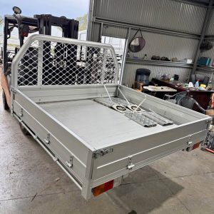 Tiger Dual Cab Tray