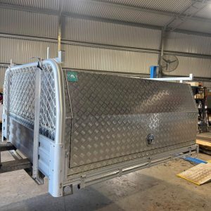 MW Space Cab Canopy & Tray Package | 2100 x 1800mm