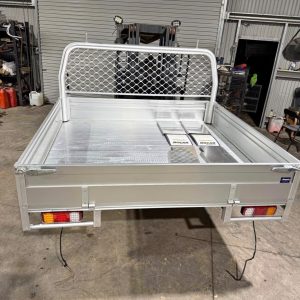 Amarok Dual Cab Aluminium Tray | 1800 x 2000mm